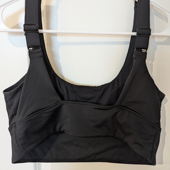 Nike Women's Black Swim Top - Picture 2 of 4